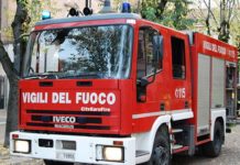 Vigili del Fuoco a lavoro per i danni causati dal vento