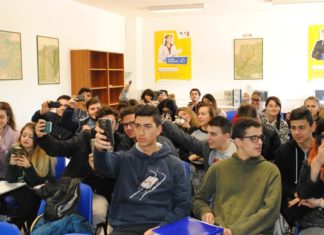 “Cashless Generation”, la rivoluzione digitale entra in classe