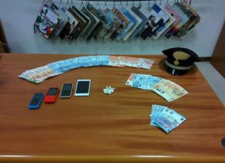 Spaccio droga: arrestati quattro tunisini