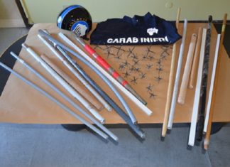 Tifosi del Perugia armati di spranghe lungo la E45