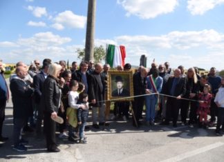 Inaugurata a Balanzano una via in memoria di Totò