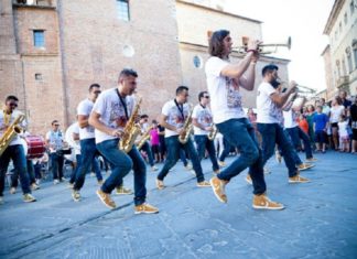 P-Funking Band 10 e lode. Concerto evento per festeggiare il decennale dei Funkers