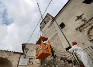 Pasqua: "Da subito il recupero della periferia di Castelluccio"