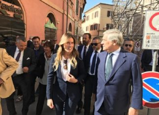Tajani e Boschi in visita a Norcia