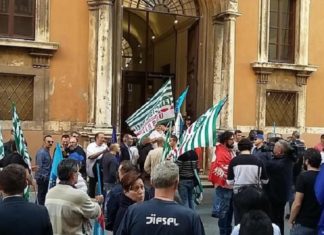Ex Fcu: la protesta di lavoratori e sindacati