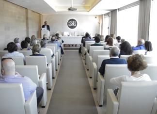 "Allattamento al seno": se ne parla con S&R Farmaceutici