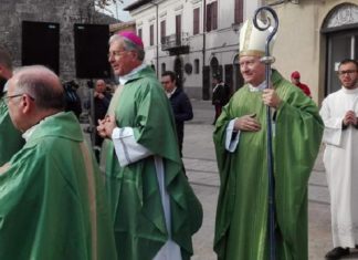 Parolin: "Snelliamo le procedure post-sisma"