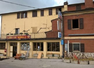 Si abbatte lo storico Hotel Sibilla di Castelluccio