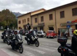Norcia invasa da 800 moto