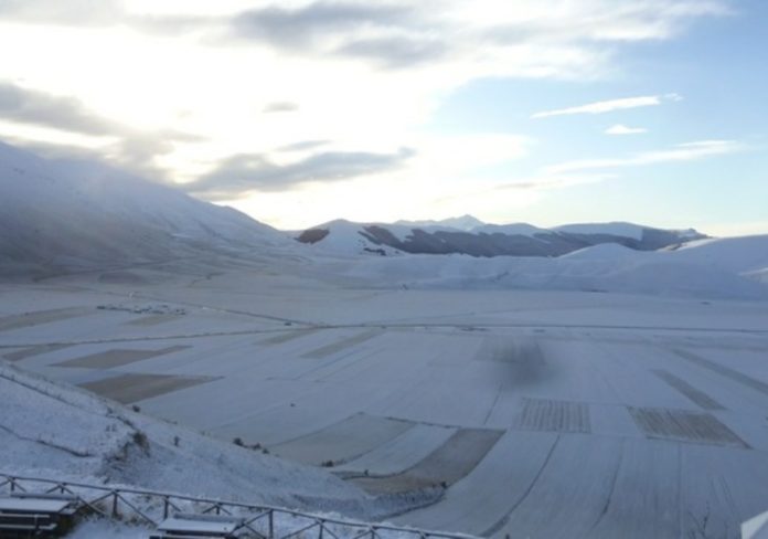 Maltempo, tutta l'Umbria è sotto zero: -15 a Cascia