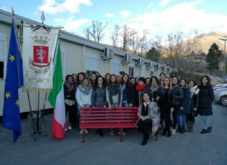 Violenza sulle donne: panchina rossa a Norcia