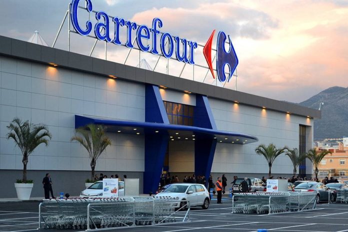 Cascia: Carrefour dice 