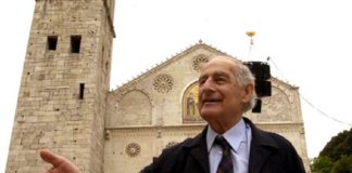 Nessun vincitore del bando per la statua a Gian Carlo Menotti. La commissione precisa: "Nessuna opera ritenuta idonea a soddisfare i motivi".