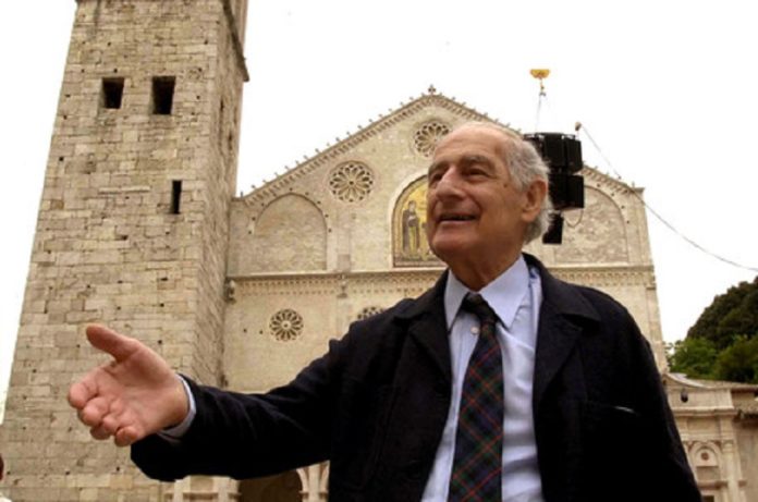 Nessun vincitore del bando per la statua a Gian Carlo Menotti. La commissione precisa: 