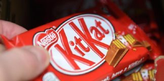 "Pieno impegno" della Nestlé per il cioccolato