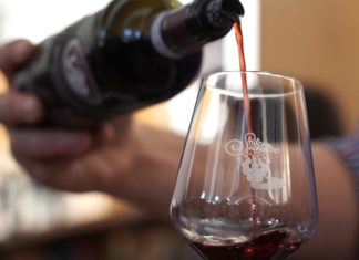 "Bollicine & Stelle" a Ferragosto con la Strada del Sagrantino