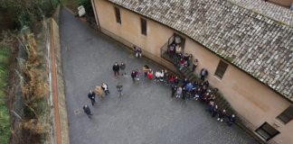 Todi, gli studenti delle media alla scoperta della professione del geometra