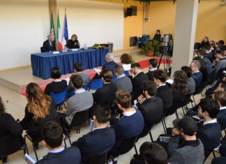 Il giudice Morelli incontra i ragazzi del “Volta”