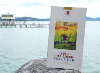 Caffè letterari, recitazione e cabaret: torna l'Isola del Libro Trasimeno