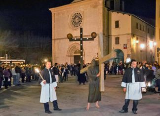 Cascia: annullata la Processione del Cristo Morto a causa del Covid-19