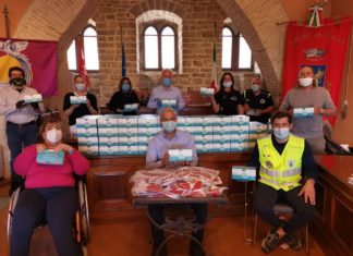 Deruta: il comune distribuisce per posta 10.000 mascherine