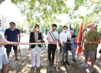 Bando periferie: inaugurati il nuovo impianto di irrigazione per i parchi Pescaia e Foibe