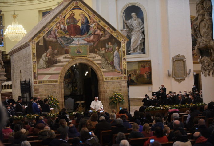 Pope Francis visits Assisi