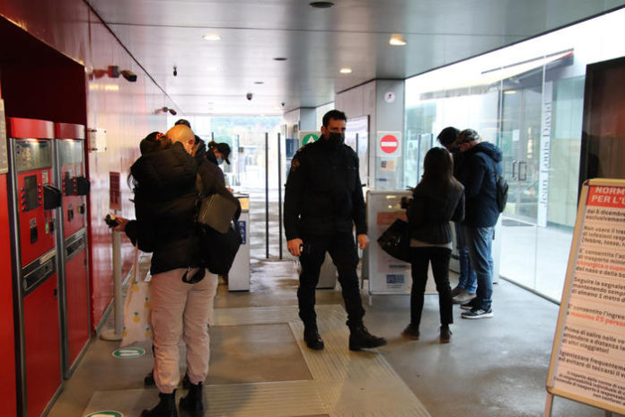Green pass: dall'alba controlli a Perugia