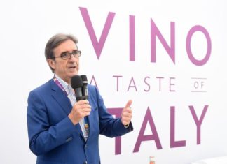 Cotarella, “un bicchiere vino non può provocare tumori”