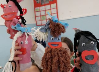 Inclusione – “Invasione” di calzini colorati nelle scuole della Valnestore