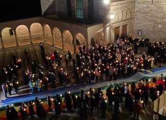 Assisi: fiaccole e bandiere della pace per dire stop alla guerra
