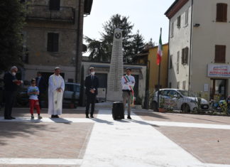 Inaugurata Piazza Turati a Castel del Piano dopo i lavori di riqualificazione