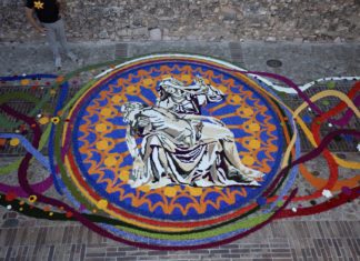 Infiorate Spello 2022,  vince l’infiorata di “Arco Romano”
