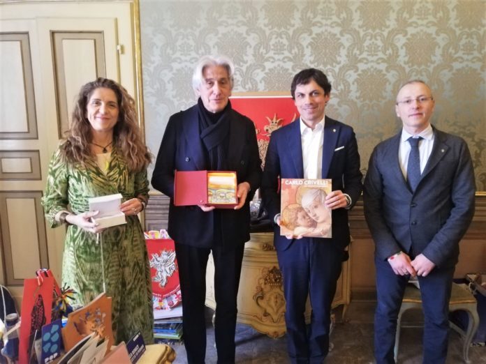 incontro_sindaco_Romizi_e_sindaco_Parcaroli (1)