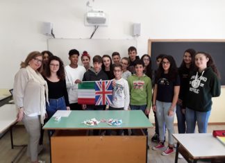 Al liceo scientifico del Salvatorelli Moneta si è chiuso il primo corso Cambridge international