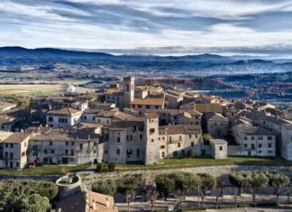 Media Valle Tour fa tappa ‘Nel villaggio del teatro, tra arte, natura ed enogastronomia’