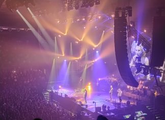 Ligabue incanta il PalaBarton