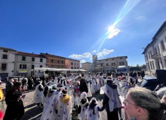 Pierantonio festeggia il Carnevale con “La Carica dei 131”