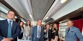 Treni turistici, nuovo collegamento Roma - Assisi. Assisi Express