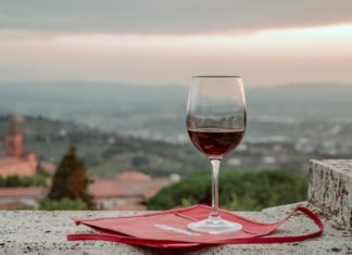 UmbriaWine si apre domani con il “Drone light show” UmbriaWine si apre domani con il "Drone light show