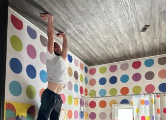 Al Centro Commerciale Collestrada arriva la Casa capovolta