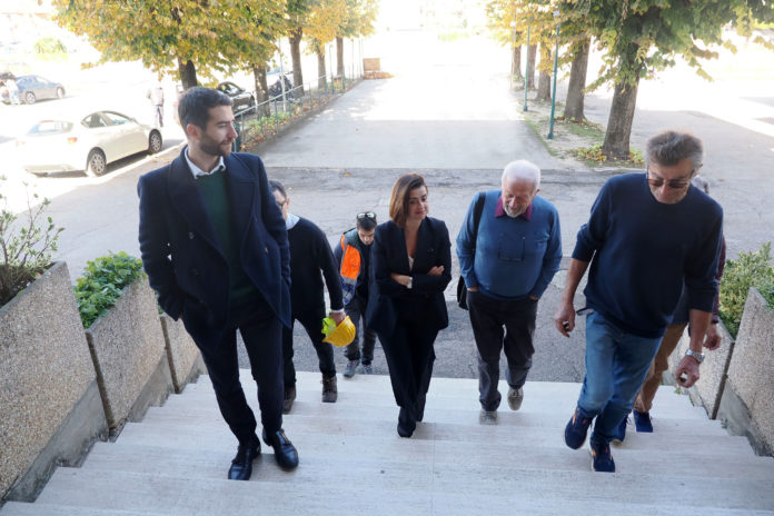 Metrobus: sopralluogo sindaca e assessore Vossi nei cantieri di Castel del Piano e Strozzacapponi