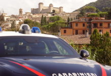 Furto ed indebito utilizzo di carte di pagamento, denunciate tre persone