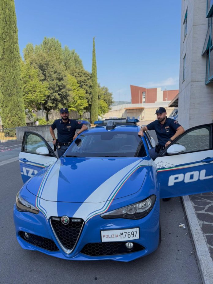 Aeroporto Assisi: arrestato 33enne in possesso di documenti falsi