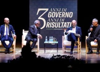 Tre anni di Governo Meloni, pienone al Teatro Brecht di Perugia: “Un’Italia che cresce, protegge e guarda al futuro”