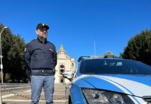 60enne truffato da un falso appartenente della Polizia: denunciato un 25enne per truffa