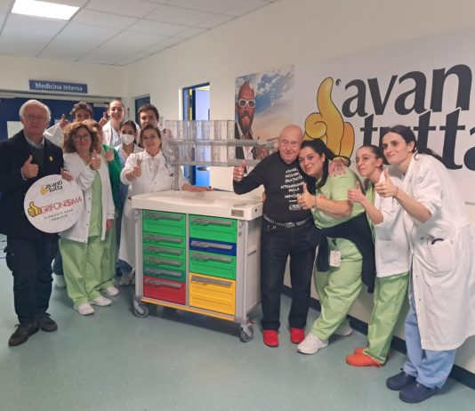 “Avanti Tutta” con le donazioni: all’Oncologia un nuovo carrello per le terapie