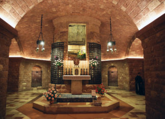 Ostensione spoglie mortali San Francesco: oltre 150mila prenotazioni da tutto il mondo