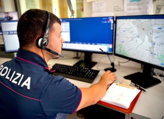 Tentano di rapinare un 12enne: denunciati tre minori