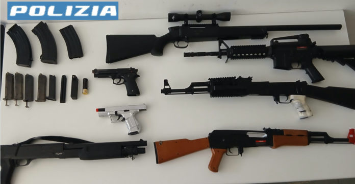 Spari con softair nel quartiere Elce a Perugia: la Polizia di Stato denuncia un minore per getto pericoloso di cose